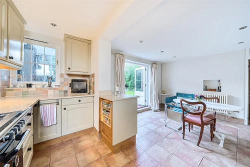 House - Townhouse Main Photo