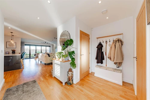 House - Detached Main Photo