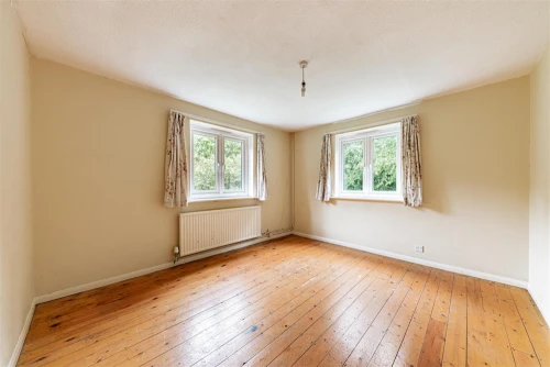 Bungalow - Detached Main Photo