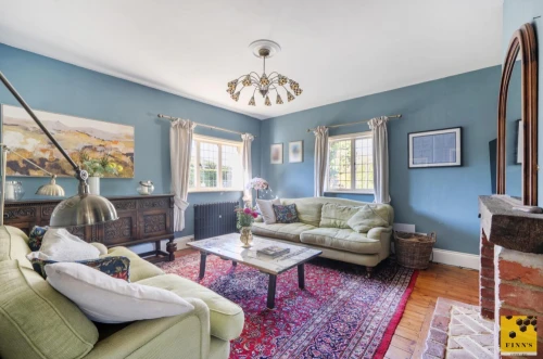 House - Detached Main Photo