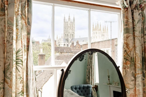 House - End Terrace Main Photo