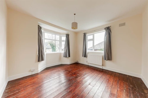 Bungalow - Detached Main Photo