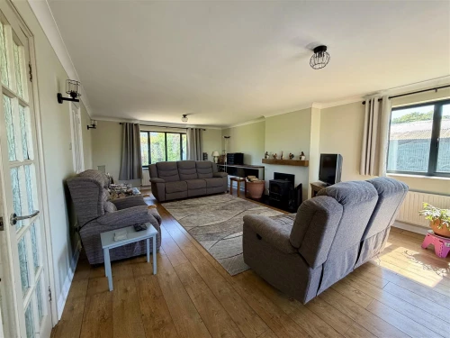 House Main Photo