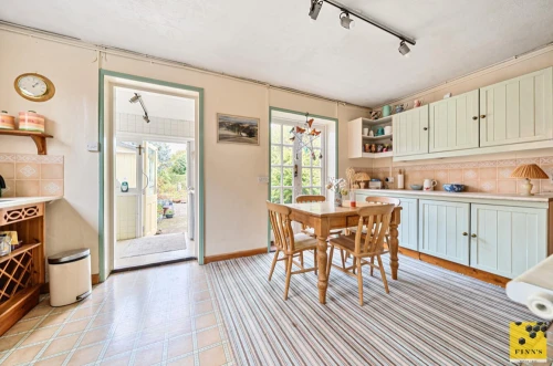 House - Detached Main Photo