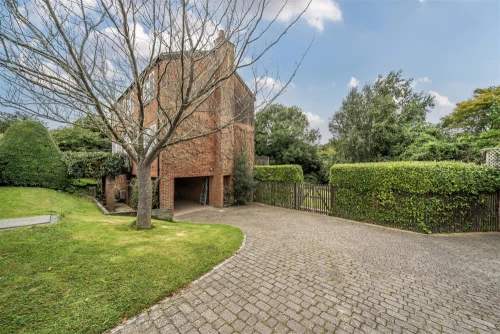 House - Detached Main Photo