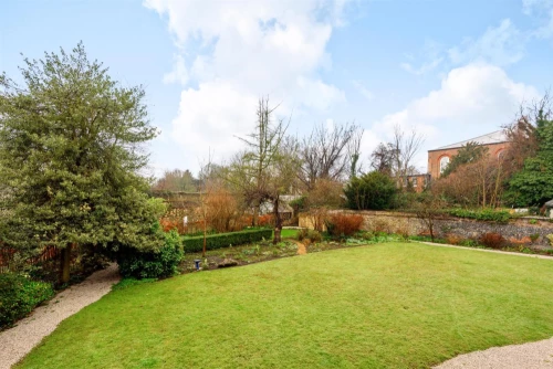 House - Detached Main Photo