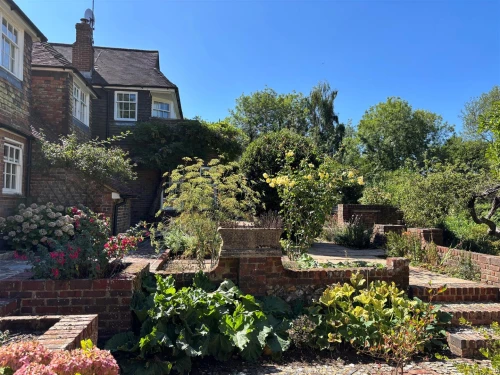 House - Detached Main Photo