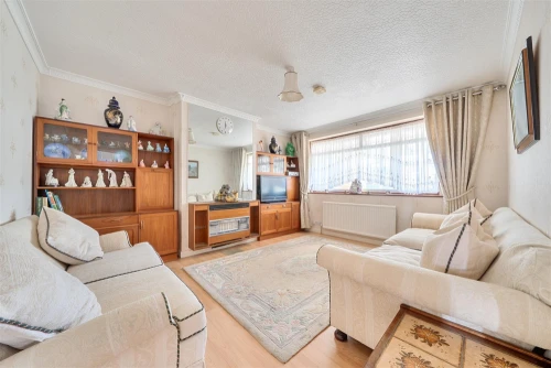 Bungalow - Semi Detached Main Photo