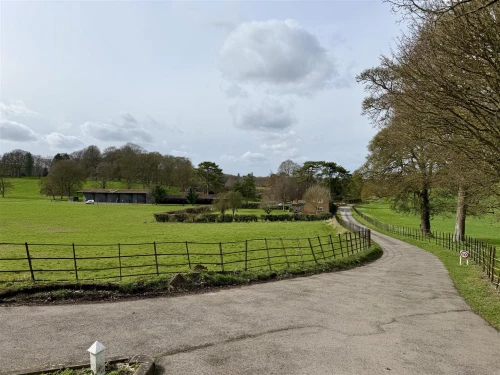 House - Terraced Main Photo