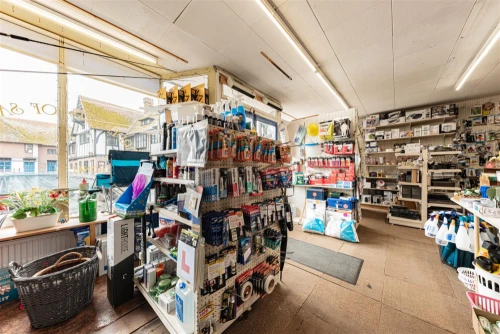 Retail Main Photo