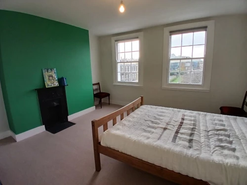 House - Terraced Main Photo