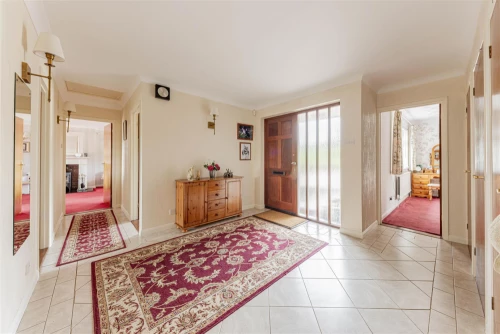 Bungalow - Detached Main Photo