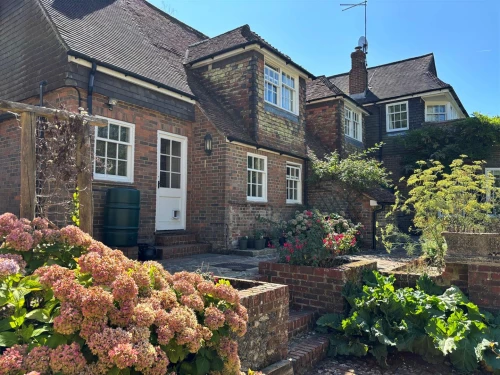 House - Detached Main Photo