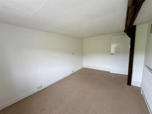 House - Terraced Main Photo