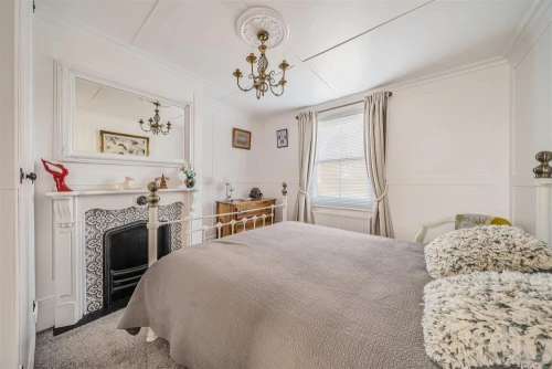 House - Detached Main Photo