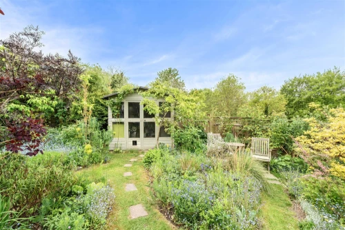 Bungalow - Detached Main Photo
