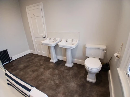 House - Terraced Main Photo