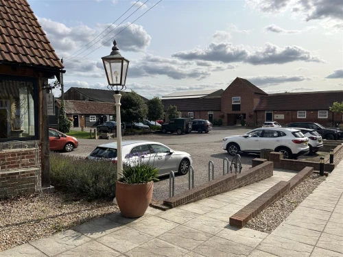 Commercial Main Photo