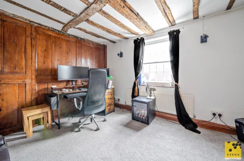 House - Terraced Main Photo