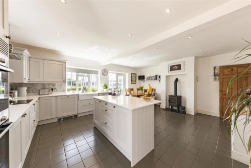 House - Terraced Main Photo