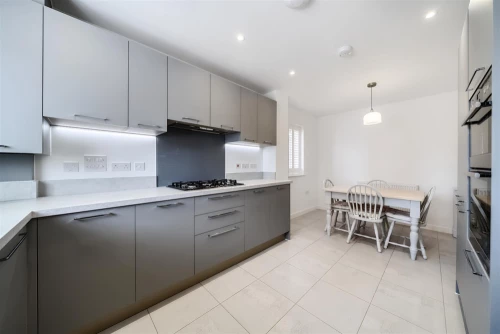 House - Detached Main Photo