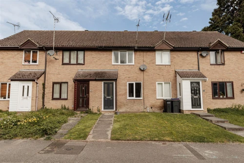 House - Terraced Main Photo