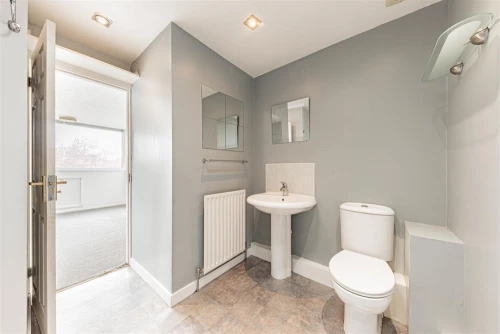 House - Detached Main Photo