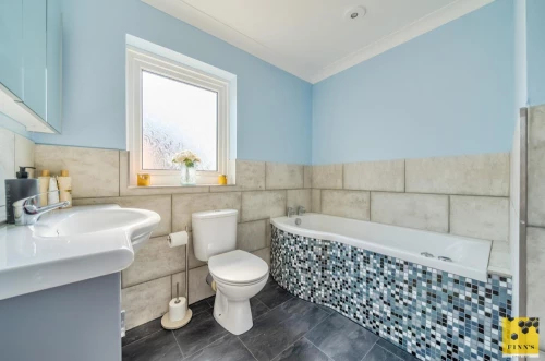 House - Detached Main Photo