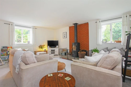 House - End Terrace Photo 4