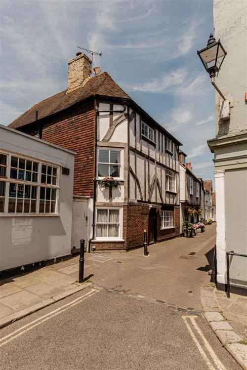House - End Terrace Photo 2