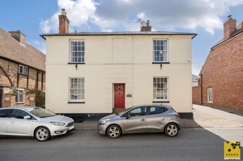 House - Detached Main Photo