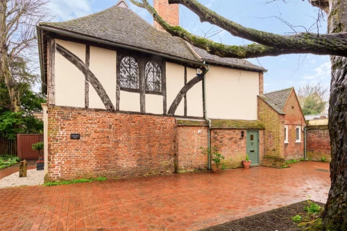 House - Detached Main Photo