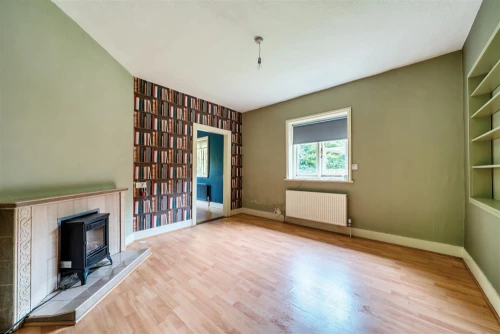 Bungalow - Detached Main Photo