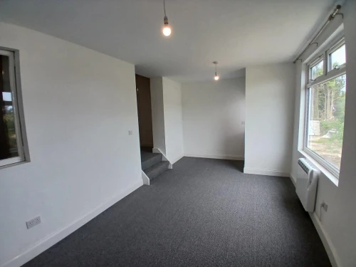 Bungalow - Detached Main Photo