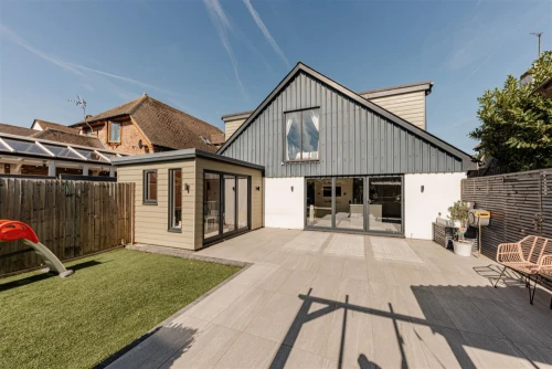 House - Detached Main Photo