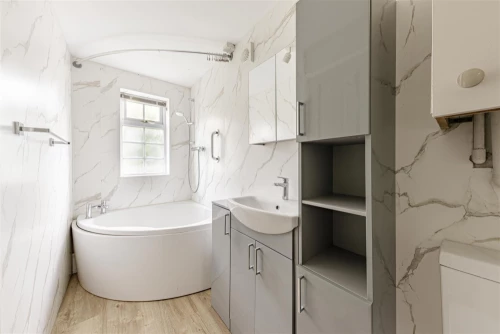 House - End Terrace Main Photo