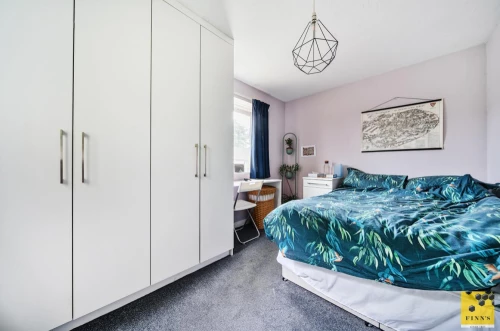 House - End Terrace Main Photo