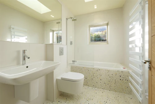 House - Detached Main Photo