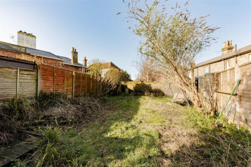 House - Terraced Main Photo